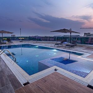 Green Park Hotel